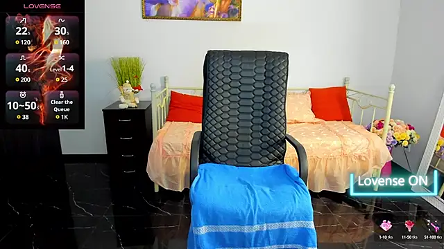 Julia Dean online show from 02-07-25, 04:03