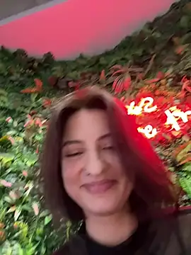 BabeRainbow online show from 01-06-25, 12:24