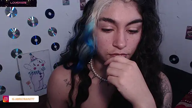 abril666 online show from 12-17-25, 03:07