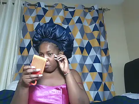 Mila Melanie online show from 11-07-25, 08:20