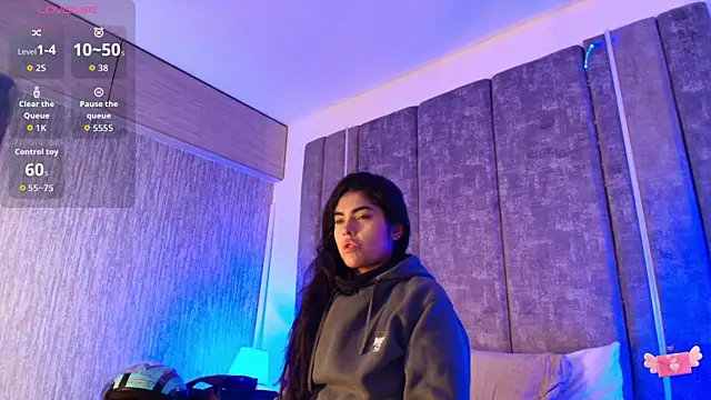 GiselOrtiz online show from 12-20-25, 10:55