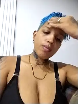Snapshot of Dirty_Zoe chatting on 05-12-26, 05:26 Dirty Zoe online show from 05-12-26, 05:26