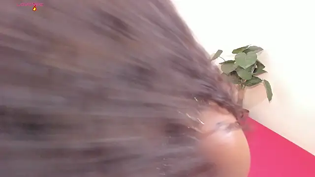 Martina jackson 15 online show from 04-17-26, 08:01