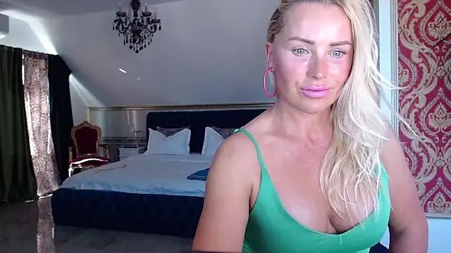 Snapshot of eyesangel22 chatting on 09-22-25, 12:40 eyesangel22 online show from 09-22-25, 12:40