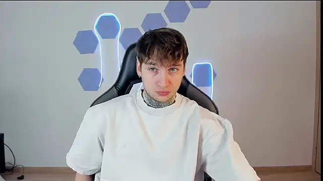 Chris Tyson online show from 12-03-24, 10:06