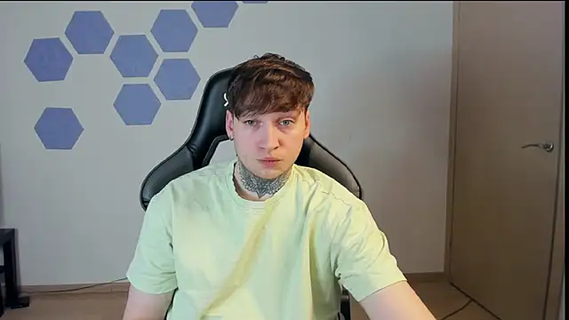 Chris Tyson online show from 02-01-25, 03:41