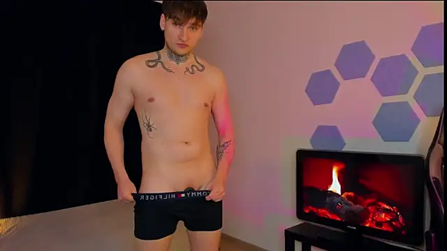 Chris Tyson online show from 02-05-25, 11:50