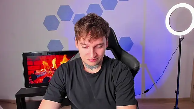 Chris Tyson online show from 09-27-25, 12:10