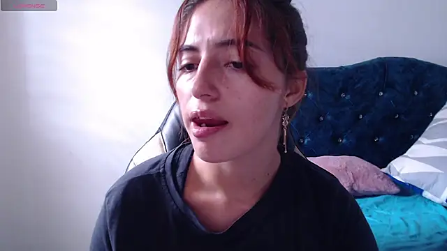 Kate lorens9 online show from 01-28-25, 01:49