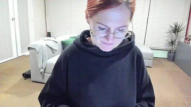 Sheandhim23 online show from 01-24-25, 06:14