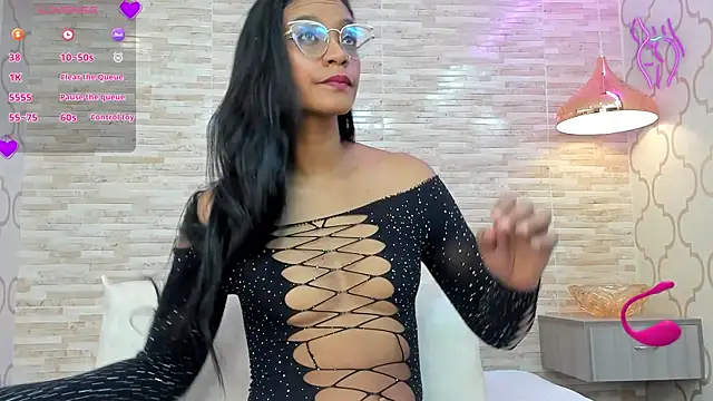 ZoeSmitth online show from 11-26-25, 11:44