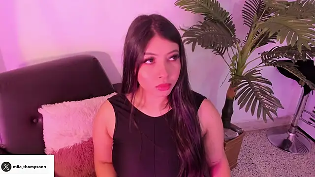 Miia Thompsonn online show from 02-25-25, 03:09