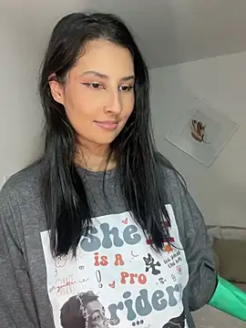 sofi johansson online show from 01-14-25, 08:20