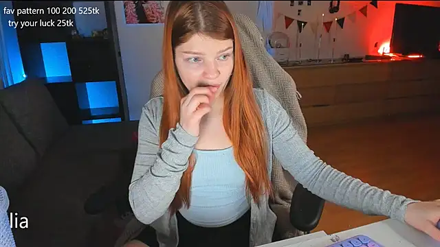 lil lia online show from 01-31-25, 04:59