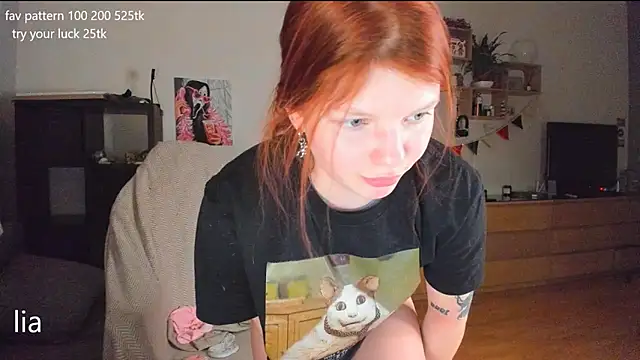 lil lia online show from 02-11-25, 01:41