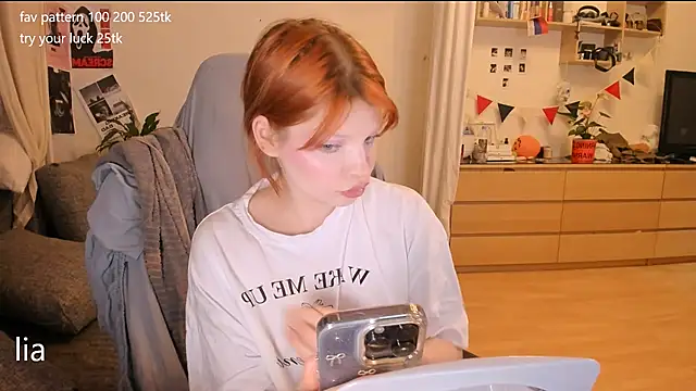 lil lia online show from 11-06-25, 10:54