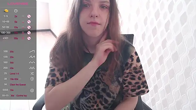 LisaHeart online show from 09-11-25, 01:44