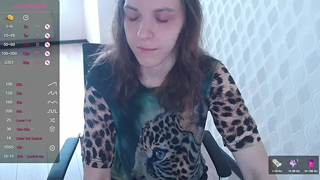 LisaHeart online show from 10-10-25, 05:39