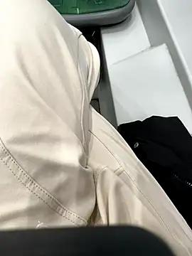 eveangelll online show from 10-17-25, 04:04