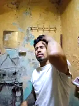 Snapshot of pene_latinoriico chatting on 11-28-25, 07:44 pene latinoriico online show from 11-28-25, 07:44