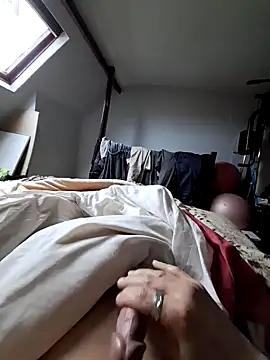 Snapshot of olivier59930 chatting on 03-23-25, 06:05 olivier59930 online show from 03-23-25, 06:05