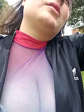 Snapshot of Celeem_ chatting on 01-09-25, 08:22 Celeem  online show from 01-09-25, 08:22