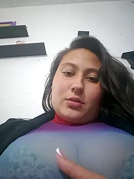 Snapshot of Celeem_ chatting on 01-10-25, 03:07 Celeem  online show from 01-10-25, 03:07