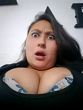 Snapshot of Celeem_ chatting on 01-26-25, 03:27 Celeem  online show from 01-26-25, 03:27