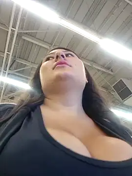 Snapshot of Celeem_ chatting on 10-27-25, 11:09 Celeem  online show from 10-27-25, 11:09