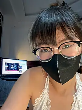 Snapshot of Na-Sweety chatting on 10-10-25, 03:55 Na-Sweety online show from 10-10-25, 03:55