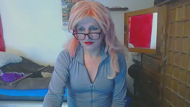 LorenJade online show from 02-08-25, 07:26