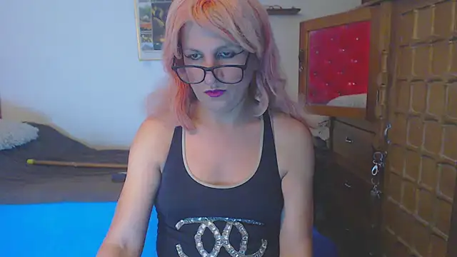 LorenJade online show from 02-10-25, 06:20