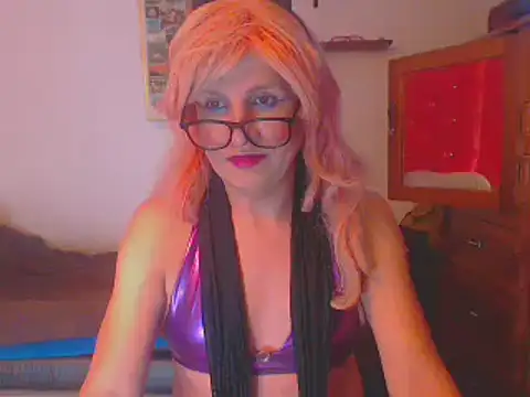 LorenJade online show from 02-22-25, 07:12