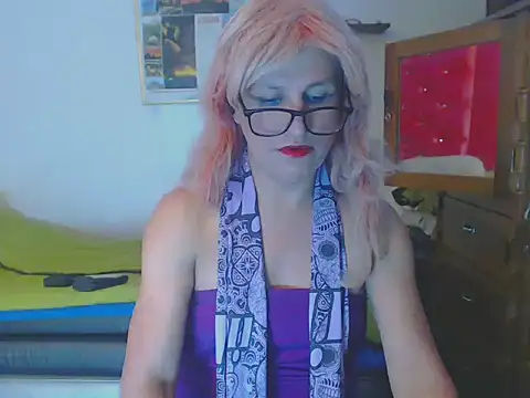 LorenJade online show from 02-26-25, 07:09