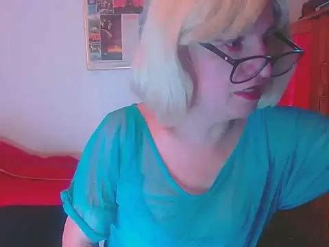 LorenJade online show from 12-04-25, 12:31