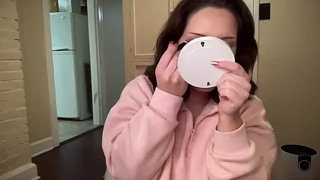 Snapshot of sexylilly69 chatting on 03-04-25, 12:29 sexylilly69 online show from 03-04-25, 12:29