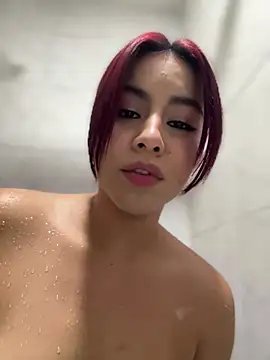 Zarah Blare online show from 02-17-25, 03:47