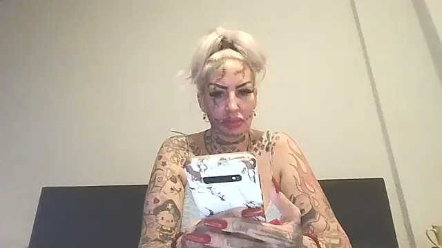 Jeanny Bln online show from 12-16-24, 04:38