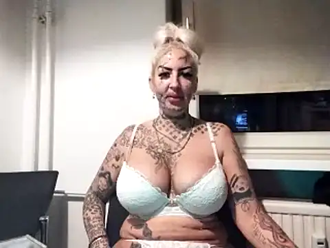 Jeanny Bln online show from 01-04-25, 10:55