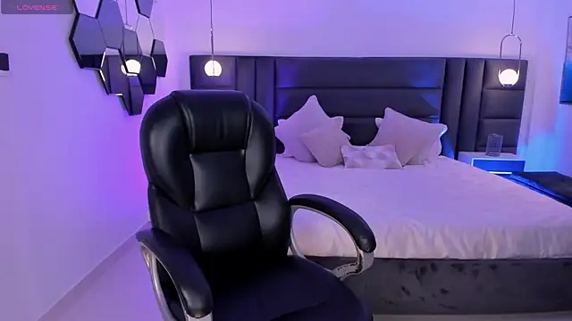 EloisaOlivero online show from 02-28-25, 09:15