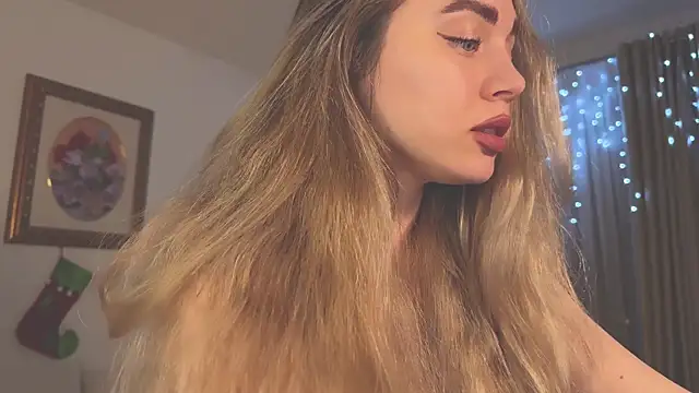 Snapshot of hotexclusive_ chatting on 01-05-25, 08:21 hotexclusive  online show from 01-05-25, 08:21