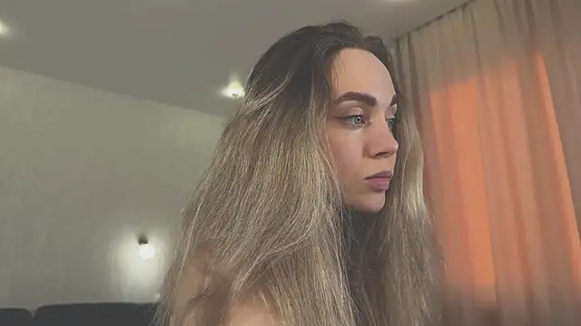 Snapshot of hotexclusive_ chatting on 02-06-25, 04:53 hotexclusive  online show from 02-06-25, 04:53