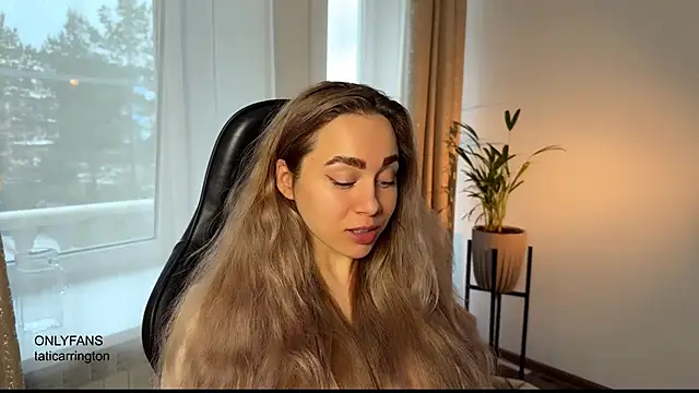 Snapshot of hotexclusive_ chatting on 10-29-25, 04:37 hotexclusive  online show from 10-29-25, 04:37