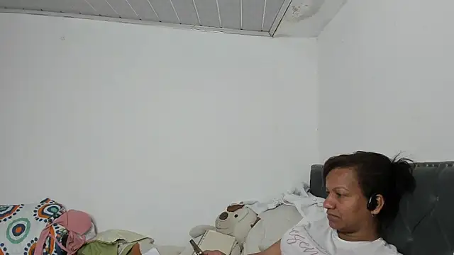 Laflaka22 online show from 10-02-25, 12:17