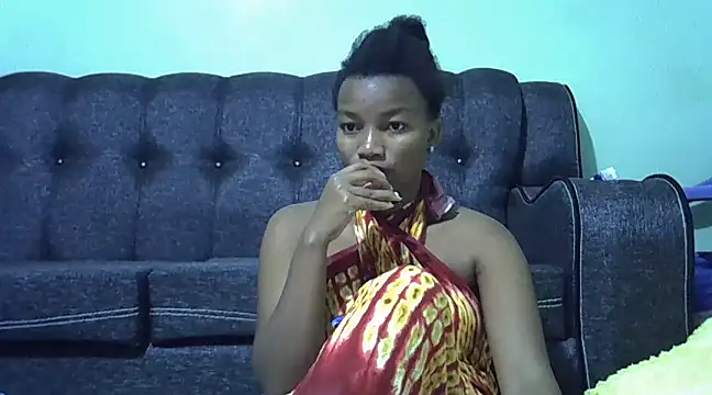 prettychoco1 online show from 02-09-25, 05:11