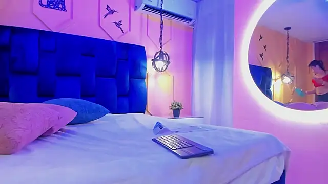 Snapshot of Atenea_cute21 chatting on 01-30-25, 04:06 Atenea cute21 online show from 01-30-25, 04:06
