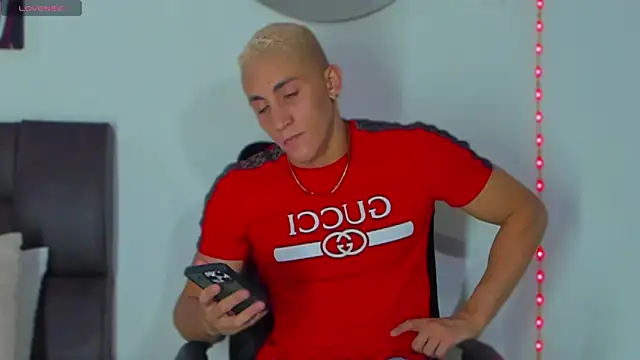 MikeRoss7777 online show from 02-23-25, 12:08