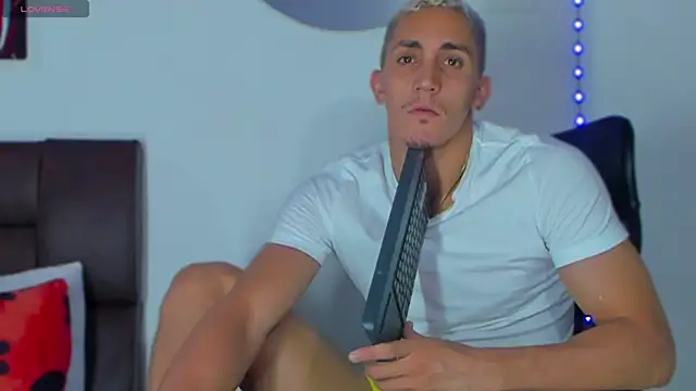 MikeRoss7777 online show from 03-17-25, 08:07