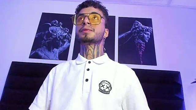 JuanCamiilo 66 online show from 10-10-25, 02:54