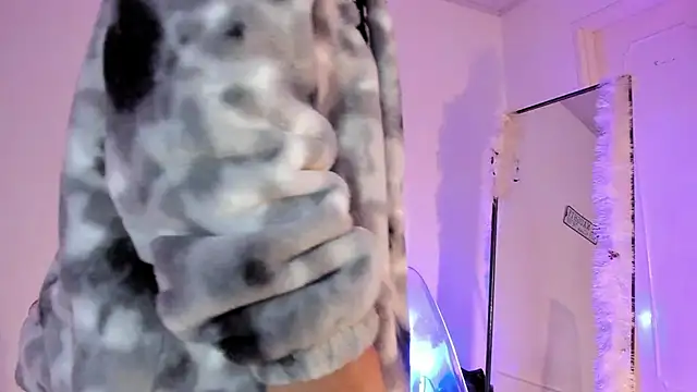 JuanCamiilo 66 online show from 11-29-25, 03:53